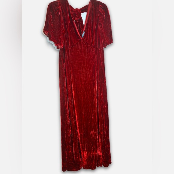 ModCloth | Captivating Charisma Velvet Maxi Dress NWT - Picture 3 of 7
